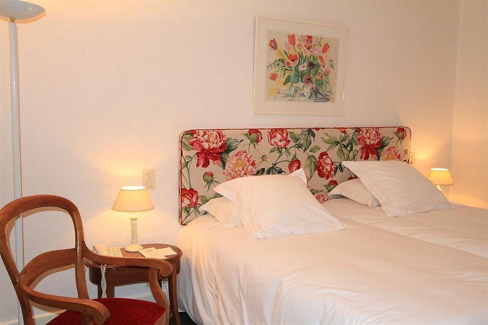 Hostellerie Du Grand Saint Antoine Альби Экстерьер фото